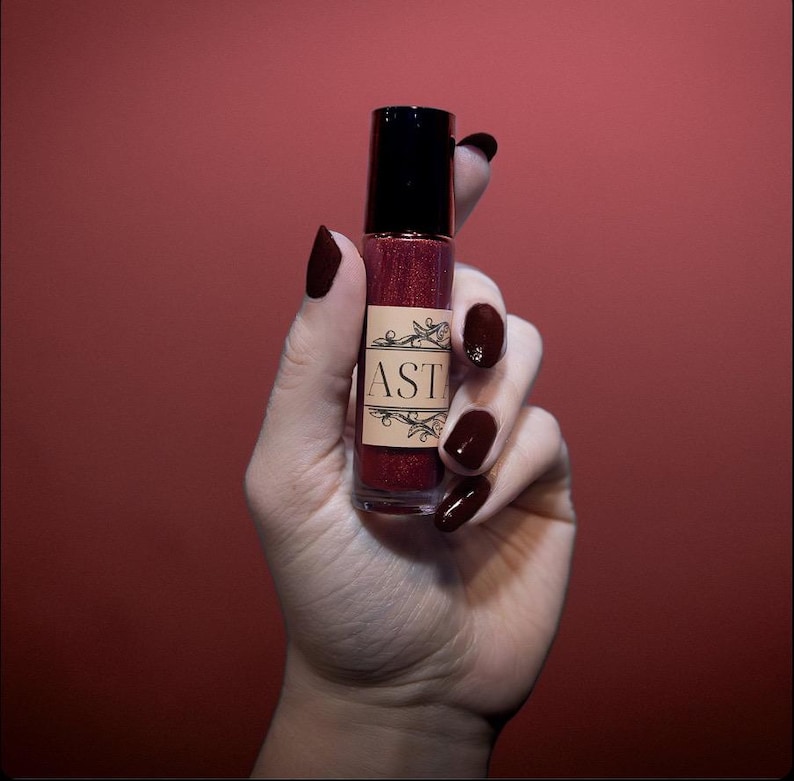Astarion Perfume Oil image 1