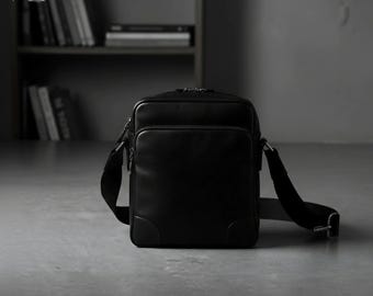 Genuine Leather Men's Crossbody Bag: Soft Cowhide Messenger Satchel