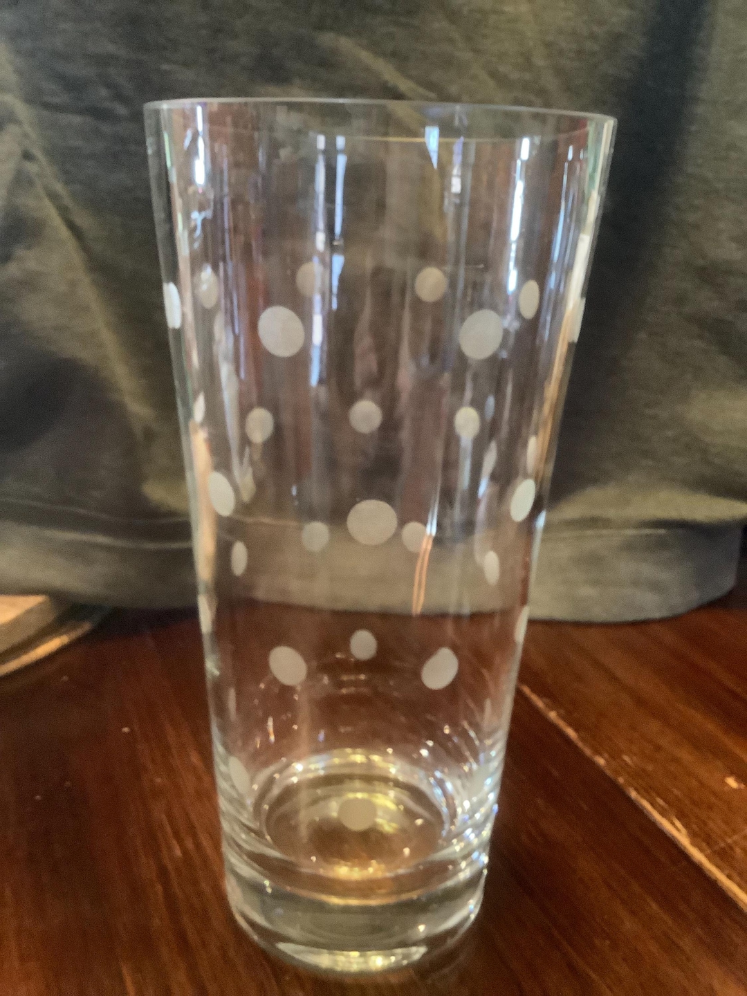 エッチングされた水玉模様の大きなクリスタル花瓶 - Etsy 日本