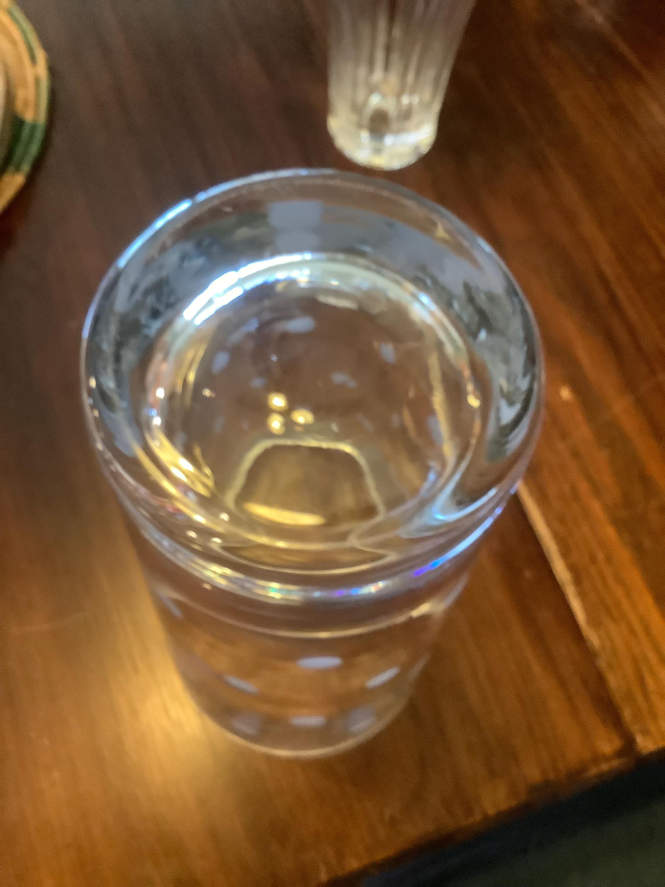 エッチングされた水玉模様の大きなクリスタル花瓶 - Etsy 日本