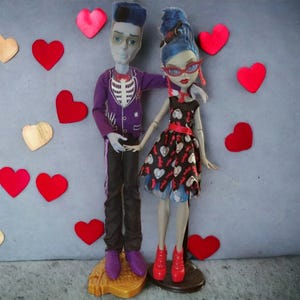 Monster High Ghoulia Yelps & SloMo Love Not Dead