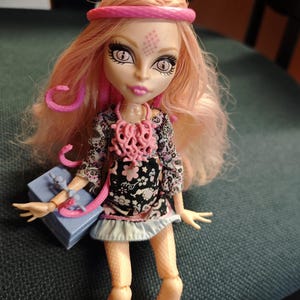 Monster High Frights, Camera, Action! Viperine Gorgon - Lights out, scary!