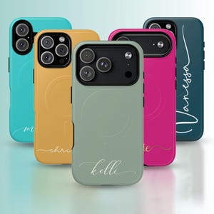 Funda magnética resistente personalizable con nombre, color y fuente. Compatible con MagSafe® para iPhone 14, 15, 16 y 17.