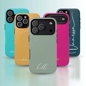Funda magnética resistente personalizable con nombre, color y fuente. Compatible con MagSafe® para iPhone 14, 15, 16 y 17.
