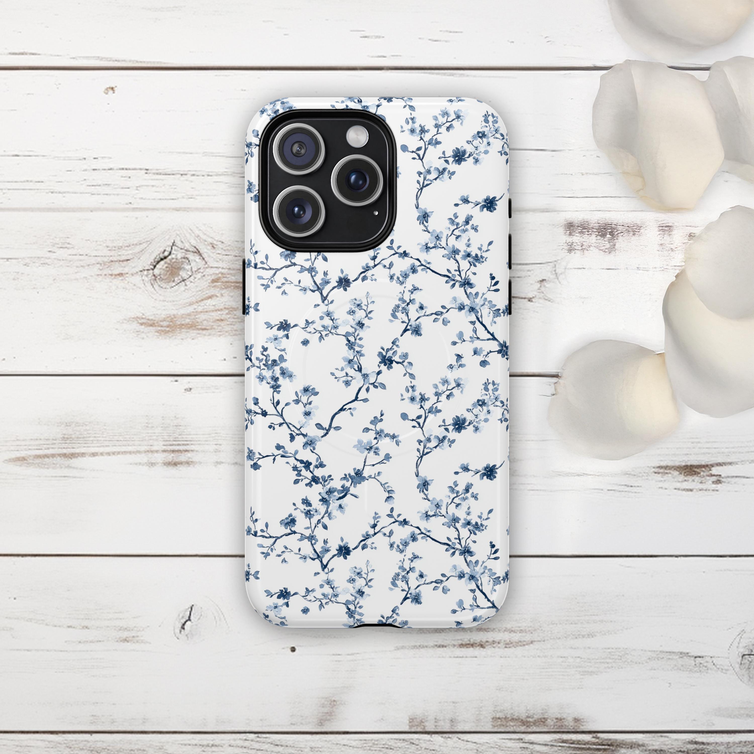 ブルートワルマグネット式スマホケース、ブルー＆ホワイトの花柄