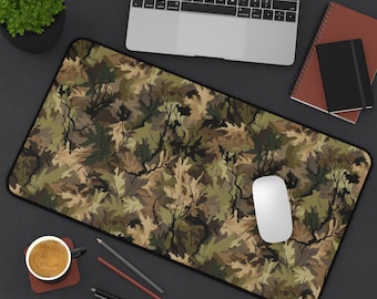 Camouflage Schreibtischmatte: Rutschfeste Camo Mausunterlage - Jäger Geschenk