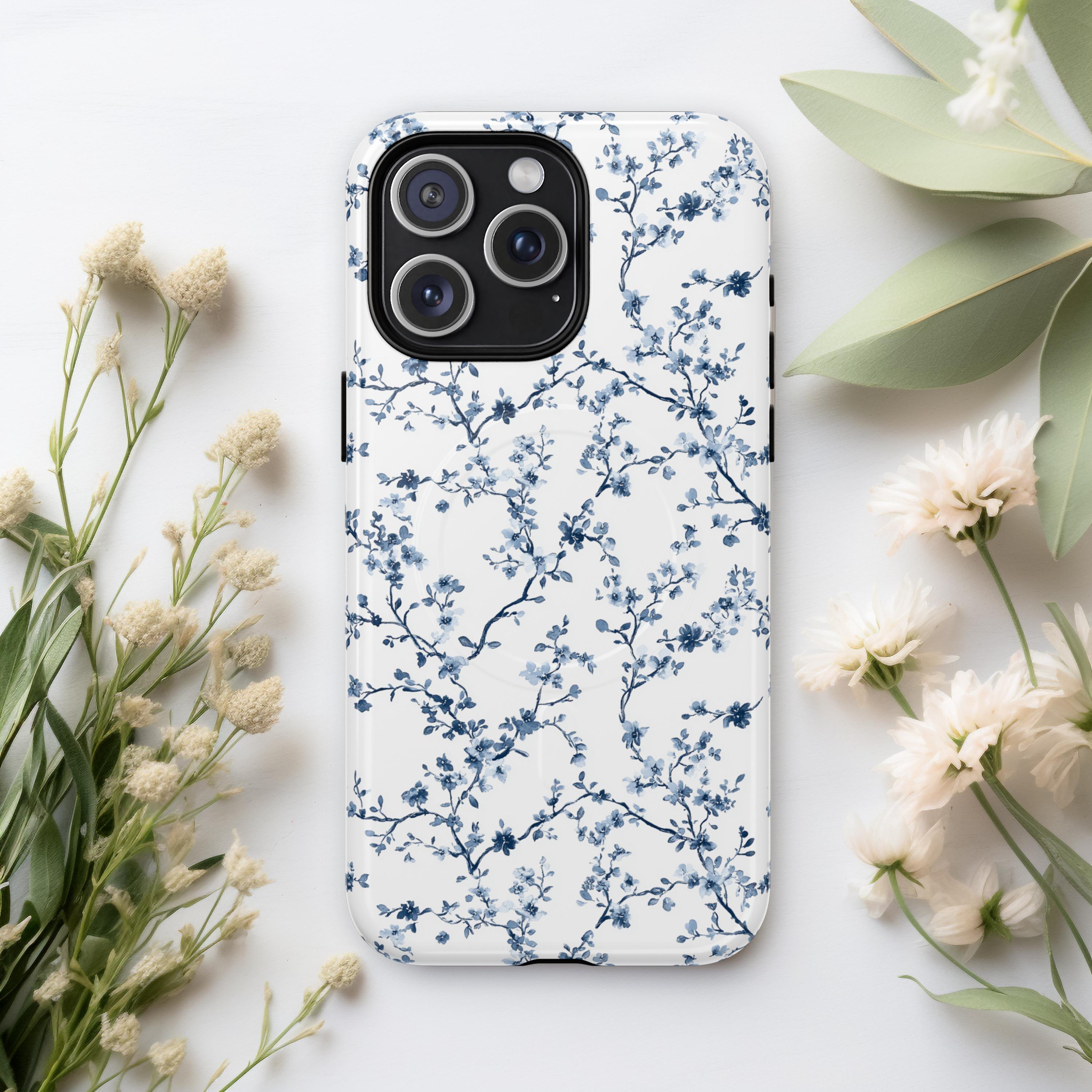 ブルートワルマグネット式スマホケース、ブルー＆ホワイトの花柄