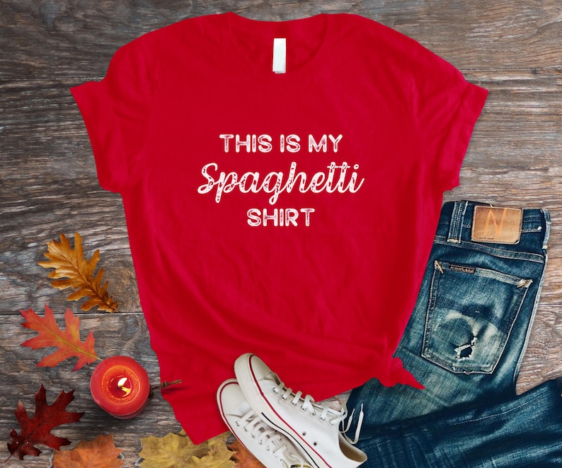 Spaghetti Tshirt, "This is my spaghetti shirt" Funny shirt for the messy eater, Unisex Jersey Short Sleeve Tee afbeelding 2
