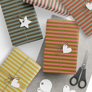 カラフルなストライプ柄のギフトラッピングペーパー | ラッピングペーパーロール