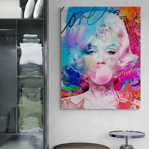 Pop Art Marilyn Monroe, Marilyn Monroe Framed Canvas, Graffiti Marilyn Monroe, Bubble Gum Marilyn Monroe Wall Art, Black Framed Canvas
