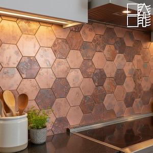 Azulejo hexagonal de cobre hecho a mano: Azulejo para salpicaderos de cocina y chimeneas.