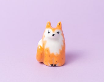 Kirsten Porcelain Fox figurine | Cute gift for a friend and someone special | Perfect little companion on your desktop