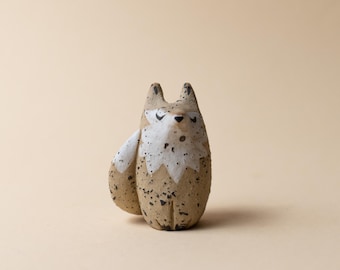 Handmade Ceramic Fox: Cork Stoneware Clay, Matt Finish