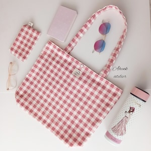 Pink and White Plaid Tote Bag/ Plaid Sewing Bag / Handbag with 2 Pockeds / Beach Bag/ Bag for School/ MacBook Case/ Ipad Bag / Laptop Bag