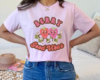 Vintage Strawberry T-Shirt, Retro Cartoon Mascot Graphic Tee Shirt, Life Is Delicious Shirt, Strawberry Lover Gift, Y2K Shirt, Strawberries