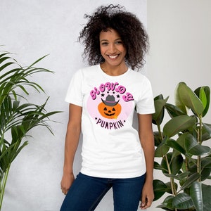 Pumpkin Tee Shirt, Pumpkin Graphic Tee, Jack-o-Lantern shirt, Halloween Western Clothing, Howdy Pumpkin, Spooky Season, Fall Shirts