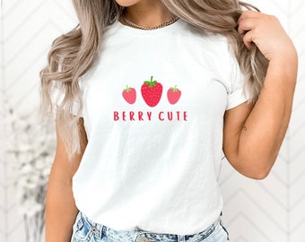 Strawberry T-Shirt, Berry Cute Crewneck Shirt, Strawberries Shirt, Fruit Tshirt, Vintage Strawberry Graphic Tee, Strawberry Lover Gift