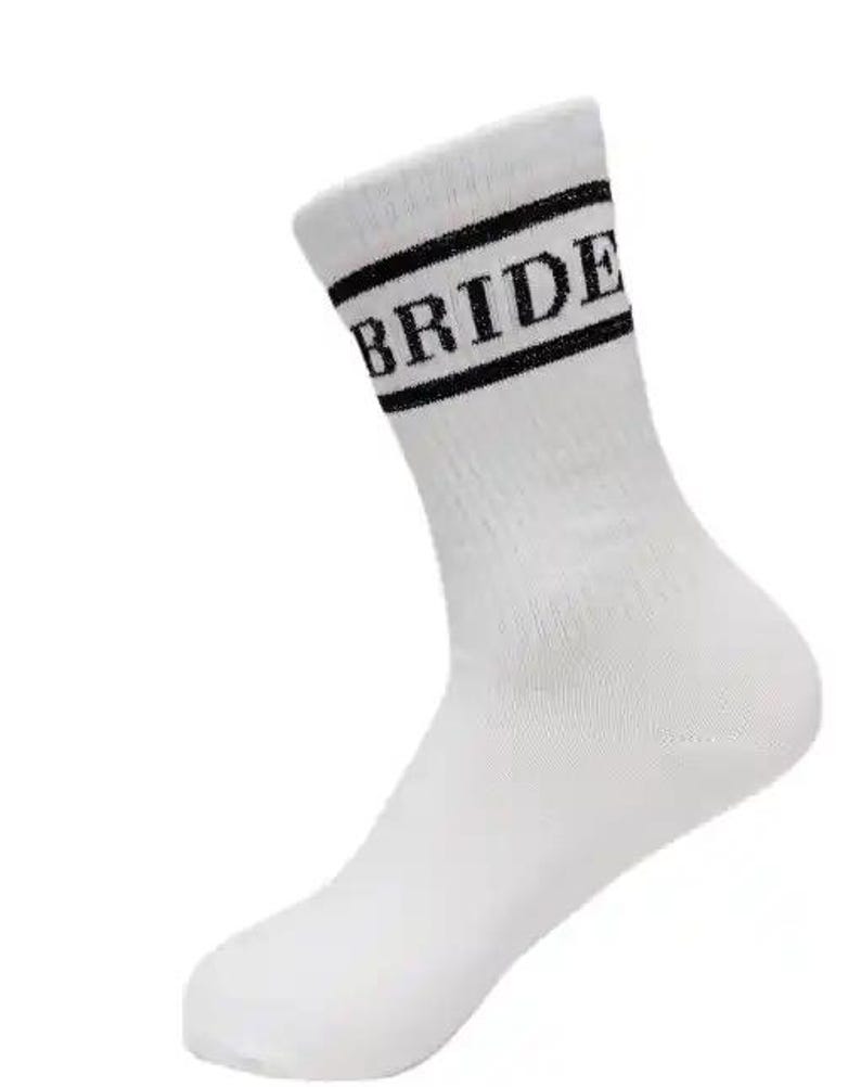 Socken „Bride“, Braut-Socken, Statement Socken Bride, Braut, Tennissocken weiß, Geschenk Braut, JGA,Junggesellinnenabschied, Geschenk Braut bild 6
