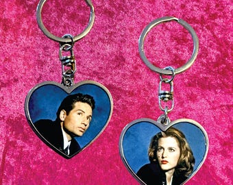 Dana Scully & Fox Mulder X-files Heart Keychain 90s Y2K Sci-fi