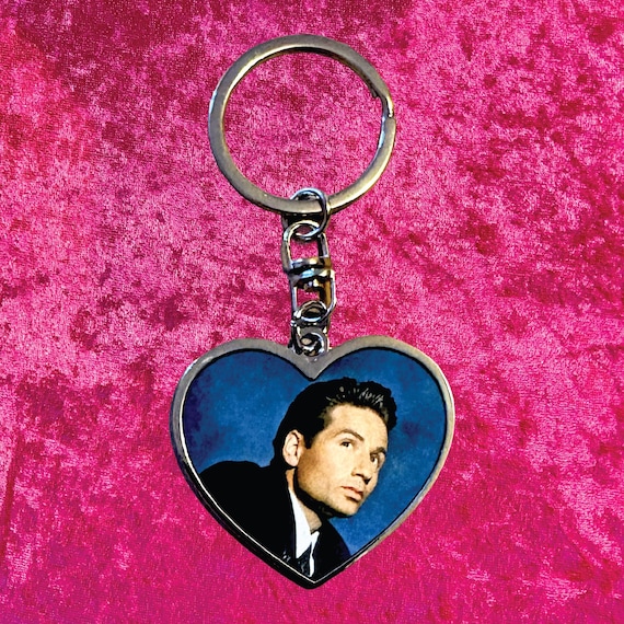 Dana Scully & Fox Mulder X-files Heart Keychain 90s Y2K Sci-fi