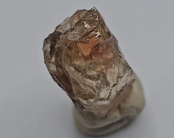 Oregon sunstone from Spectrum mine. Amazing specimen with red color in the stone. The Gemstone weighs 10.44ct