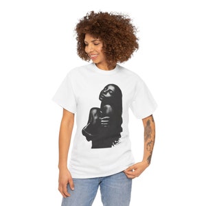 Sade unisex zwaar katoenen grafisch T-shirt afbeelding 3