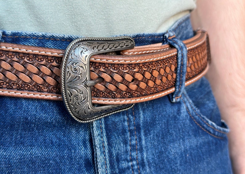 Men's Western Full Grain Genuine Leather Belt with Buckle Embossed Handmade Leather Belt Strap 1.5 Rodeo Snap-On Belt With Cowboy Buckle image 10