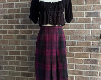 1980’s pleated plaid skirt | vintage plaid skirt | vintage skirt | wool skirt | vintage wool skirt