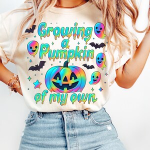 Faire-part grossesse effrayant saison PNG chemise bébé fantôme mignon révéler Halloween t-shirt automne chemise de maternité pour future maman bébé bosse révéler png
