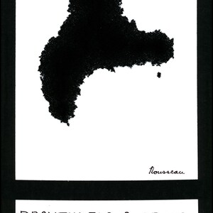 Puede incluir: Una obra de arte con una mancha de tinta negra sobre papel blanco, firmada "Rousseau". El texto "PRAYING FOR A SPOT..." está debajo. La obra está enmarcada en negro.