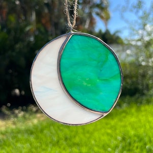 Green Stained Glass Crescent Moon - Handmade Glass Art - Wall Hanging Decor - Window Suncatcher