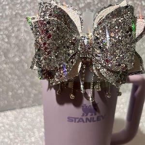 Dripping Crystal Stanley glitter tumbler bow - white on silver