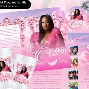 Op de afbeelding: Een gedenkprogramma-bundel met een roze en wit kleurenschema. De bundel bevat een gedenkprogramma, bekers, een knop en een volgorde van de dienst. Het programma bevat een foto van een vrouw met de tekst "In Loving Memory of Elizabeth Johnson."