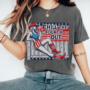 Comfort Colors Fourth of July T-Shirt: Trendy Western Tee