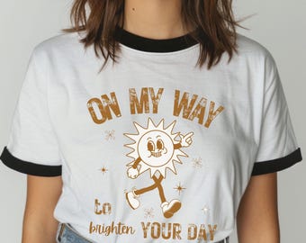 Retro-Feel Ringer T-Shirt, Vintage Sun Graphic Tee, Soft Cotton Contrast Trim