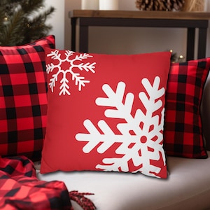 Christmas Pillow Cover, Square Pillows, Big Snowflake, Winter Decor, Christmas Pillow Cover, Buffalo Plaid Pillow Set, Oversize Snowflake