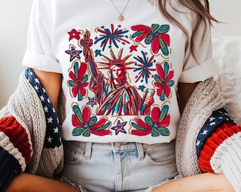 Retro Statue of Liberty Patriotic T-Shirt | 4th of July, July Fourth