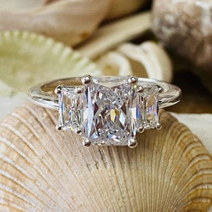 Three Stone Radiant Cut Ring, Anniversary Ring / Engagement Ring / Wedding Ring / proposal Ring / Bridal Ring 925 Sterling Silver, Gold