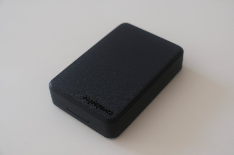 Miyoo Mini Plus Case With Magnetic Closure + Optional Charging Port image 3