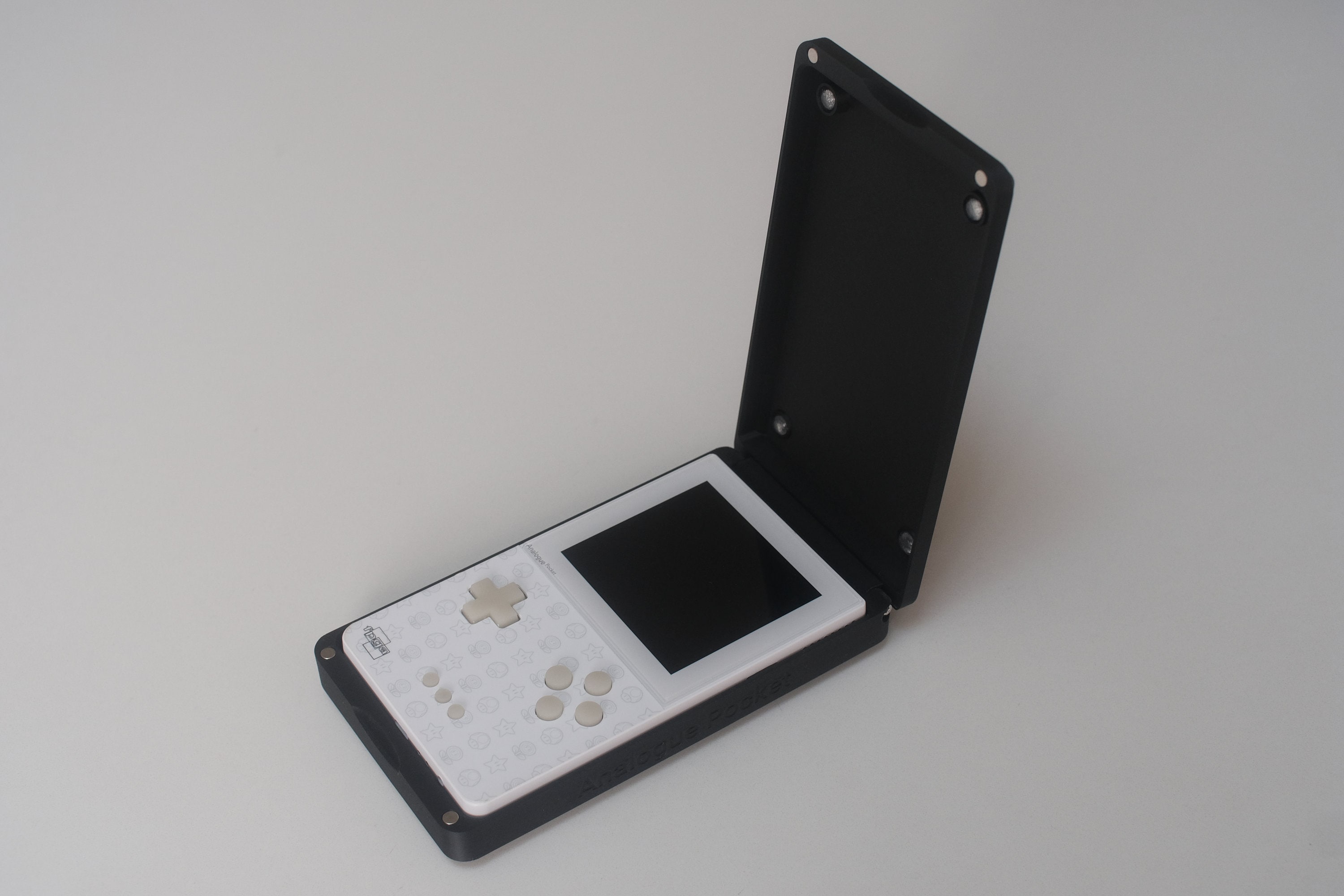 Analogue pocket case - Etsy 日本