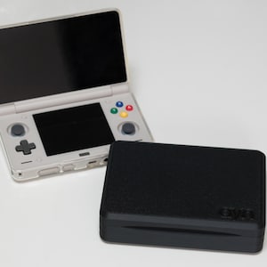 AYN Thor Hardcase (TPU COVER Variant) with Magnetic Closure