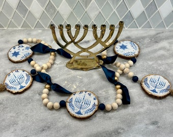 Hanukkah garland for table or fireplace mantle. Wintery shabby chic coastal holiday decor.