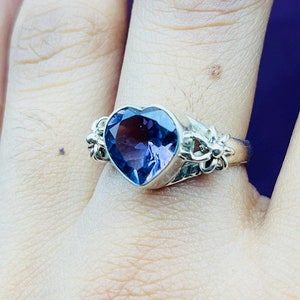 Natural Amethyst Heart Silver Ring Amethyst Gemstone Silver Ring 925 Sterling Silver Heart Cut Statement Ring Amethyst Ring For Engagement