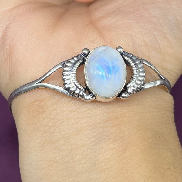 Natural Moonstone Silver Cuff Bracelet, Solid 925 Sterling Silver Bracelet, Rainbow Moonstone Gemstone Cuff Bracelet, Silver Cuff Adjustable