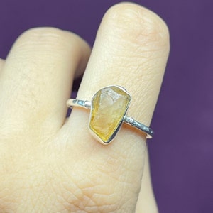 Raw Citrine Silver Ring, Rough Citrine Gemstone Ring, 925 Sterling Silver Raw Citrine Gemstone Ring, Raw Citrine Ring, Uncut Gemstone Ring