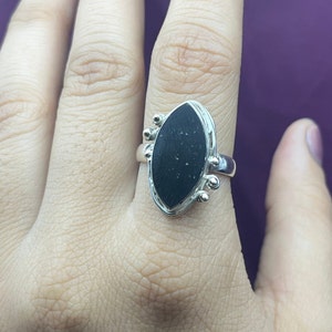 Anillo de turmalina negra natural, anillo de piedra preciosa de turmalina negra de plata sólida 925, anillo de turmalina negra marquesa, regalo de Navidad para ella