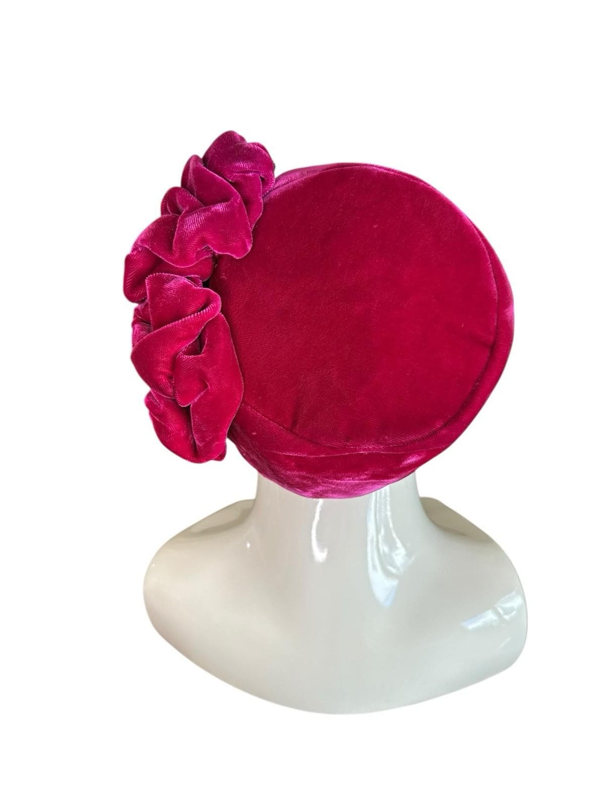 Vintage Carson Pirie Scott Hot Pink Velvet Ruffled Pillbox Hat Mid Century Chic Vintage Carson Pirie Scott Hot Pink Velvet Ruffled Pillbox  main image 3