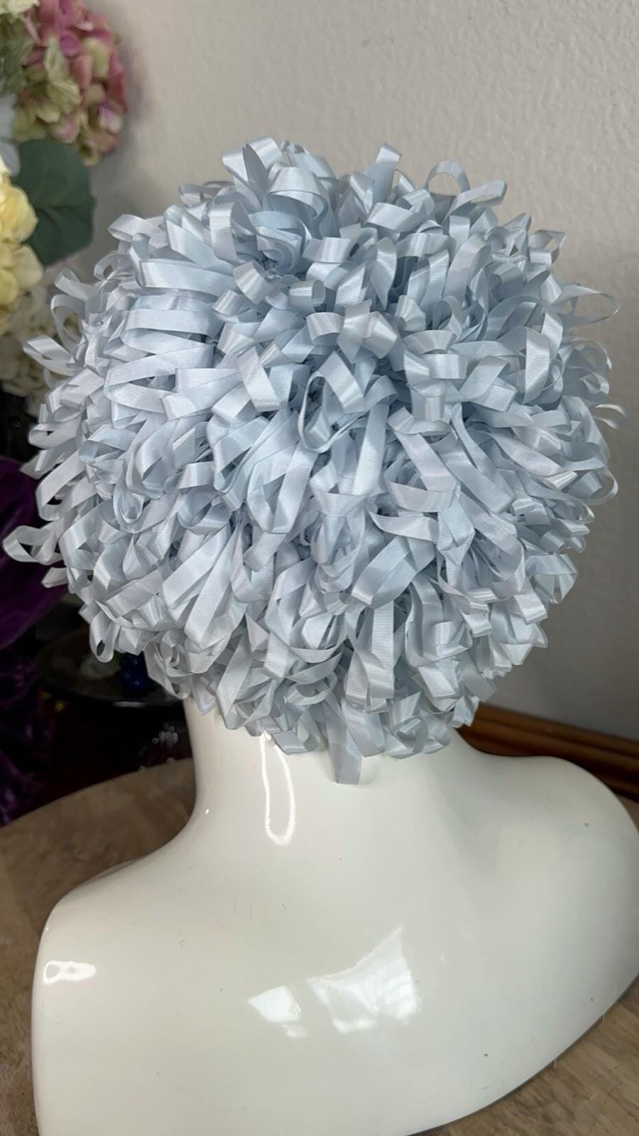 Joseph Magnin Blue Ribbon Hat Ruffled Loop Mid Century  display picture 3