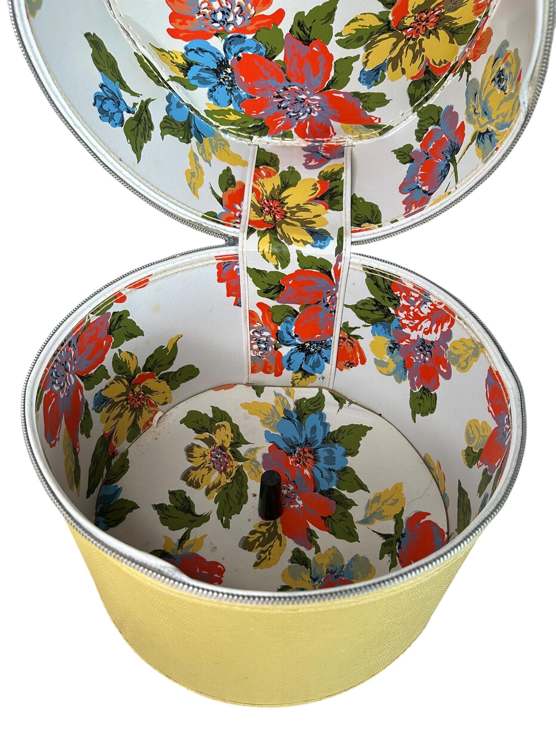 Vintage Mid-century Butter Yellow Wig / Hat Box Round Travel 