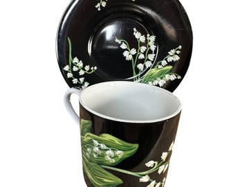 Tiffany & Co Mrs Delany Flowers Cup Saucer Black Porcelain Lily of